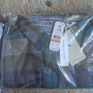 Tommy Bahama Men's Casual Button Down Shirt - Blue and Green